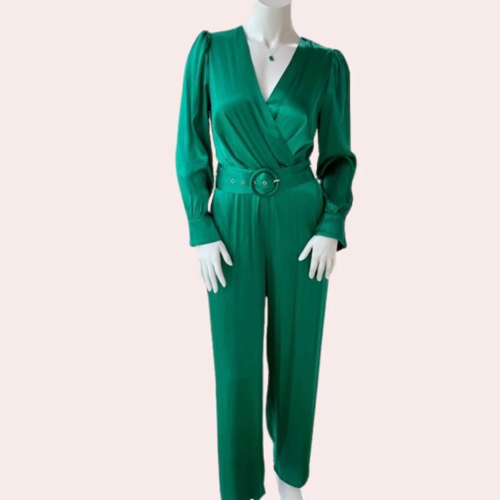 Elegant Green Jumpsuit